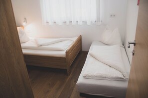 2 bedrooms, iron/ironing board, WiFi, bed sheets - Vacation in the mountains (Seis)