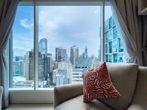 Departamento superior, vista a la ciudad | Servicios de la habitación