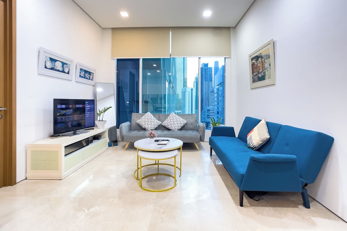 TV connectée de 40 pouces avec chaînes numériques, Netflix