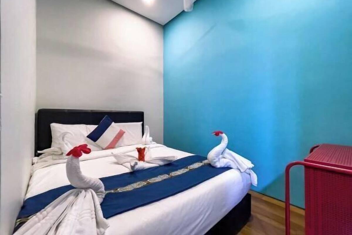 2 bedrooms, desk, laptop workspace, iron/ironing board