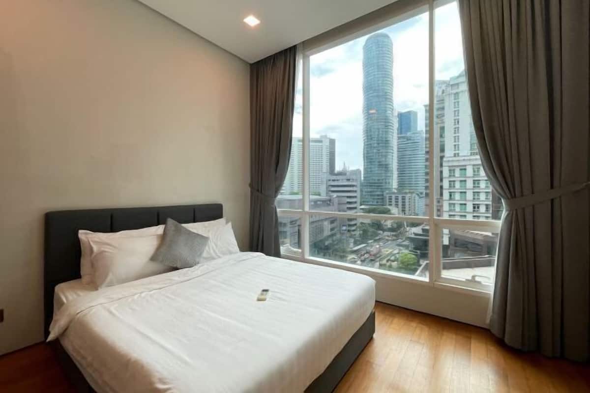 2 bedrooms, desk, laptop workspace, iron/ironing board
