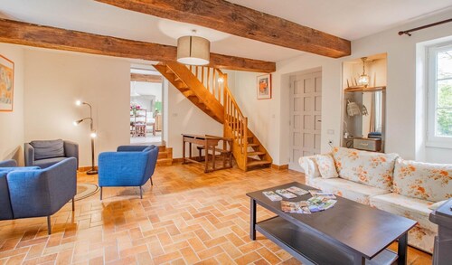 Le Petit Chambi - CHAMBILLY