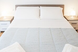1 quarto, ferros/tábuas de passar roupa, Wi-Fi, roupa de cama
