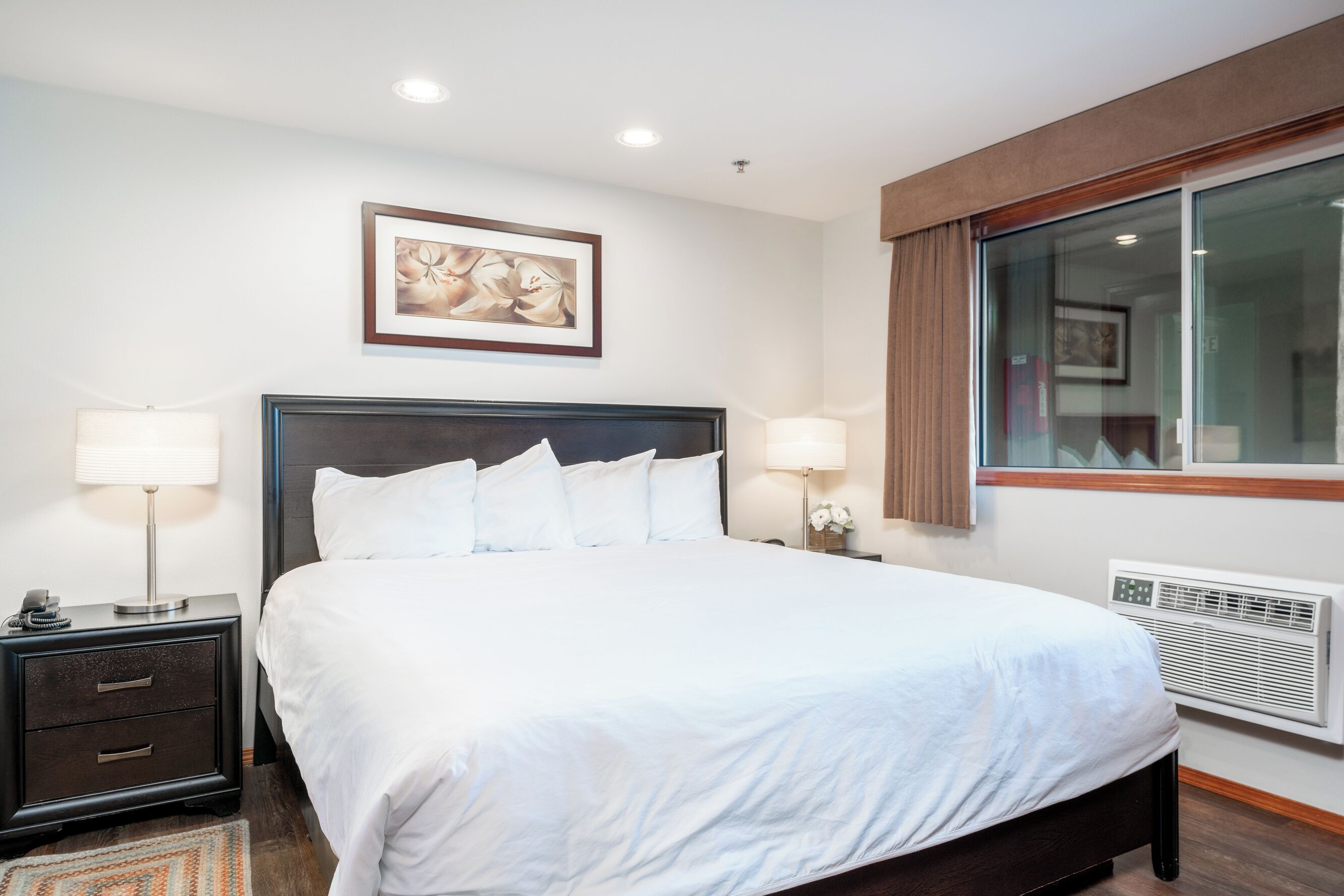 2 多间卧室、免费 WiFi、床单