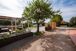Outdoor dining - Podere 100 Country House - Apartment Terra (Alghero)