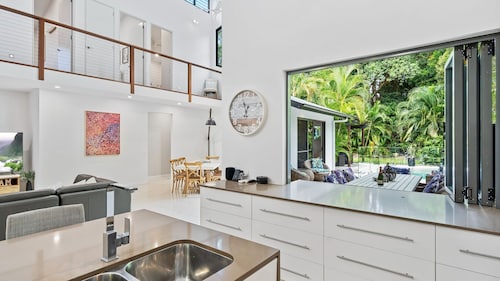 Belle Escapes Villa Aurelia