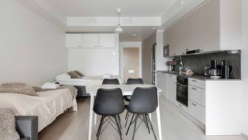 Superior Apartment | Individually decorated, individually furnished, desk, laptop workspace