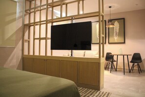 华丽开间套房 | 免费 WiFi