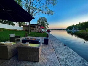 Terrace/patio - The Laid Back Lake Shack on Jimmerson (Fremont)