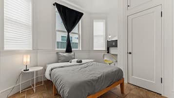 3 soveværelser, skrivebord, weekendseng, Wi-Fi