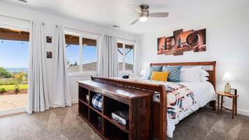 3 slaapkamers, een strijkplank/strijkijzer, reisbedje, gratis wifi