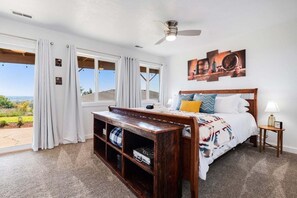 3 habitaciones, tabla de planchar con plancha y cuna de viaje 