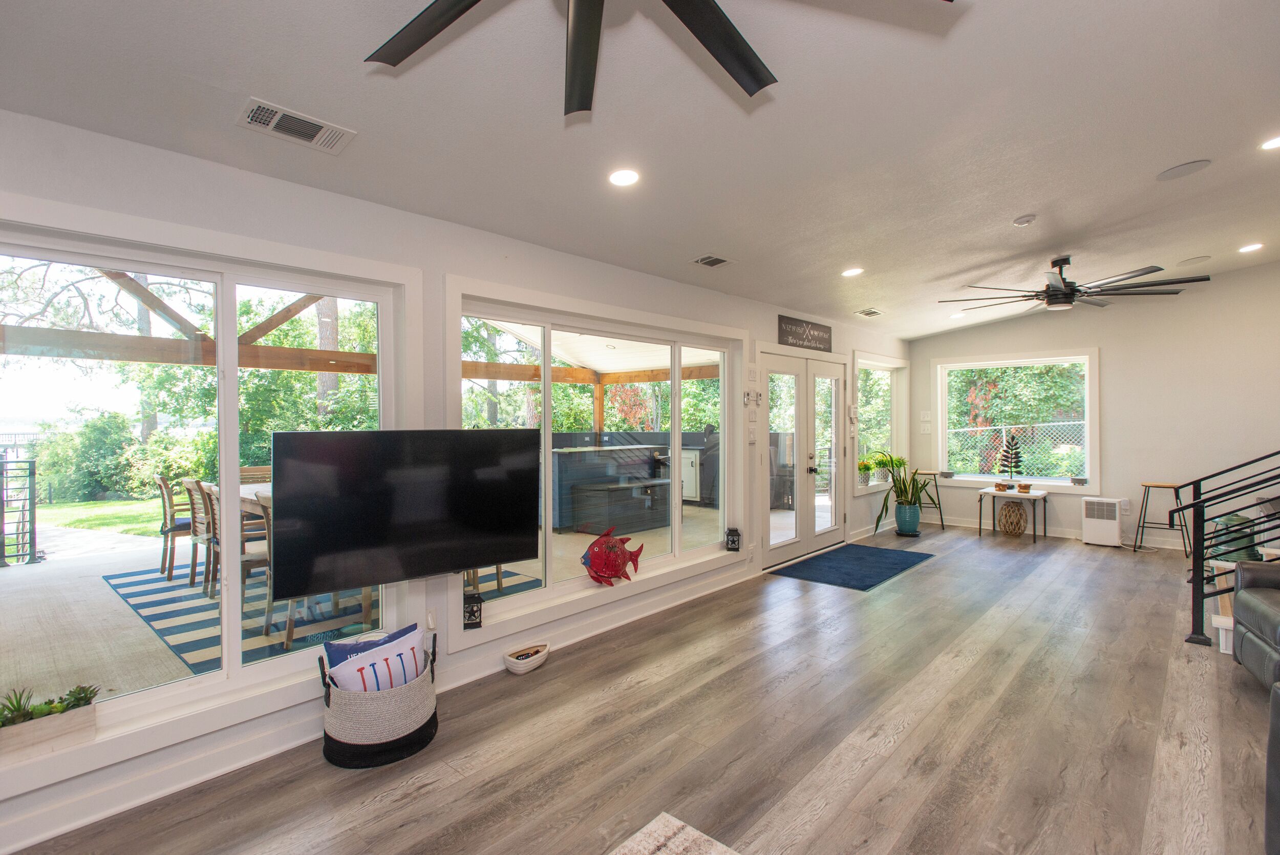 المنشأة من الداخل