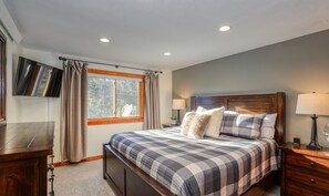 4 Schlafzimmer, Bügeleisen/Bügelbrett, Reisekinderbett, kostenloses WLAN