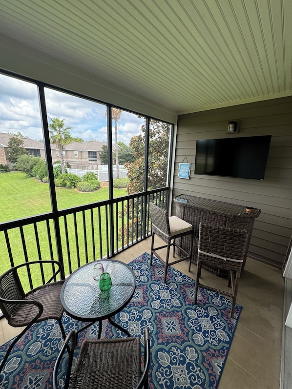 Interior - Upgraded condo close to Beach (Foley)