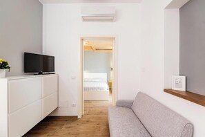 Living area - Mercury (Monopoli)