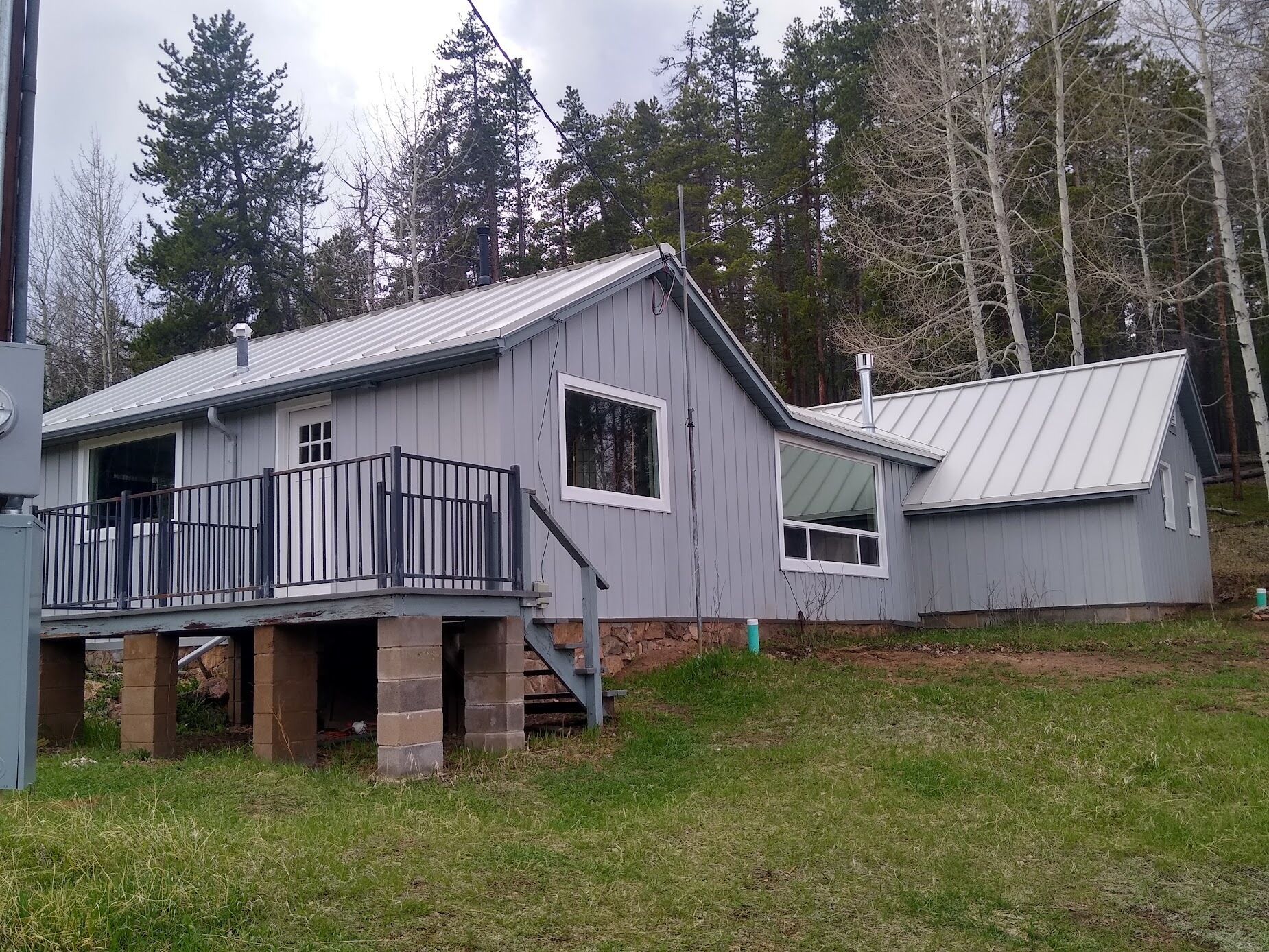 Glamping on 57 acres: 10 minutes from Wellington Lake!