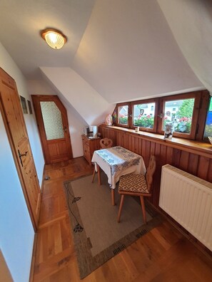 Imagen sin descripción, 2 de 14, botón