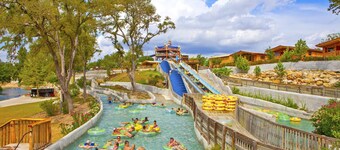 Inverness A212* 2/1Condo* Walk to Schlitterbahn & Downtown NBTX