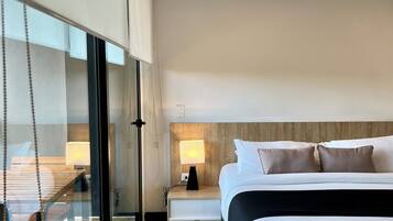 1 bedroom, in-room safe, desk, laptop workspace