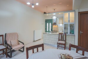 Dining - Jokos in Roda: Cozy 2-Storey Home Near Agnos Beach (Roda Corfu)