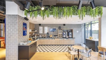 包含每日欧式早餐