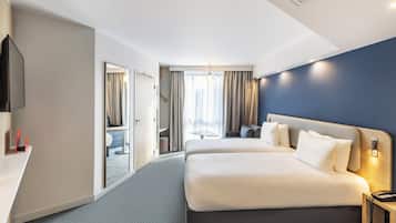 Colchones Select Comfort y espacio para trabajar con laptop