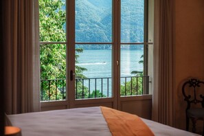 4 bedrooms, WiFi, bed sheets