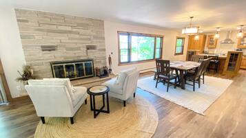 Smart TV, computer monitors