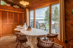 Dining - Eagles Cove with kayaks, paddle boat, fire pit, pet friendly (Rangeley)