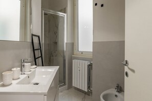 Een douche, een bidet