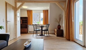 Uklassifisert bilde, 2 av 22, knapp