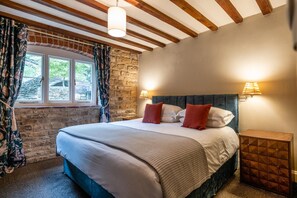 3 bedrooms, iron/ironing board, WiFi, bed sheets - The Millstream 3 bedroom in the Cotswolds (Blockley)