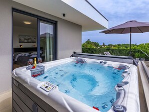 Outdoor spa tub - Vacation home Gorica by Interhome (Pula/Krnica)