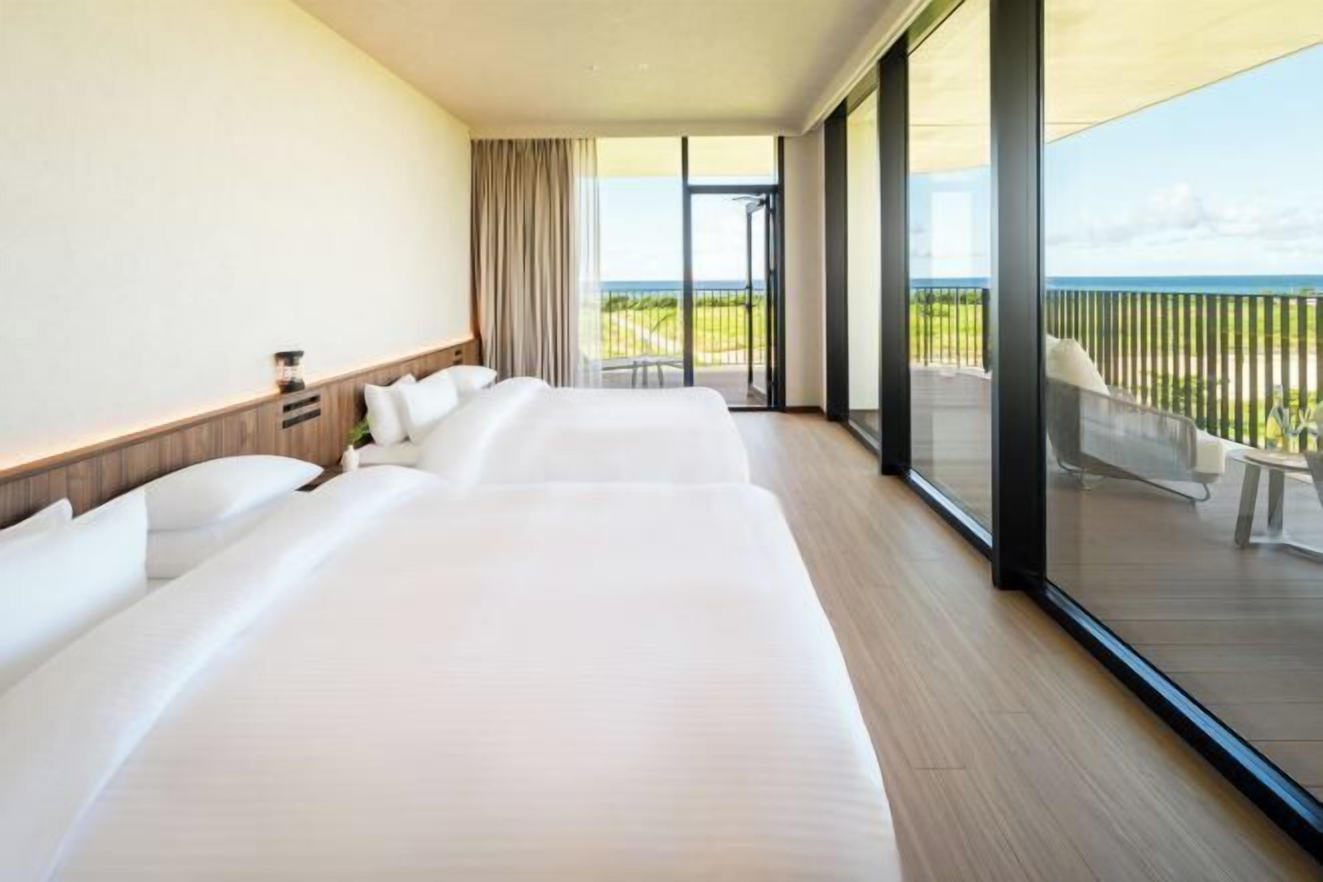 In-room safe, free WiFi, bed sheets