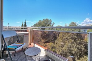Property grounds - Upstays Sea View Terrace 62m2 Apartment (Cannes)