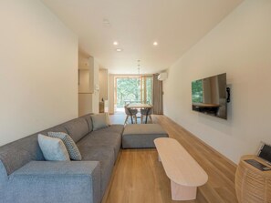 TV - Rakuten STAY VILLA Kinugawa Riverside BNatural  / Nikko Tochigi (Nikko)