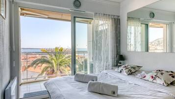 1 soverom, strykejern/-brett, wi-fi og sengetøy