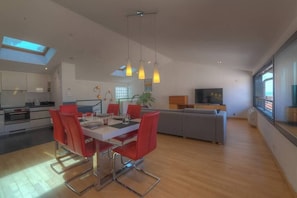 Dining - Upstays Sea View 100m² Duplex Suquet (Cannes)