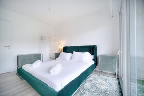 1 quarto, ferros/tábuas de passar roupa, Wi-Fi, roupa de cama