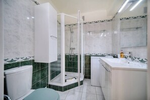 Hair dryer, towels - Immogroom - 5min from the beach - Terrace - Wifi (Cannes)