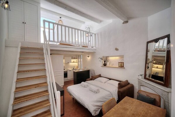 1 chambre, fer et planche à repasser, Wi-Fi, literie fournie