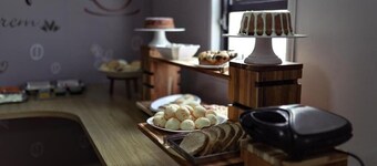 Carlton Imbiara Express