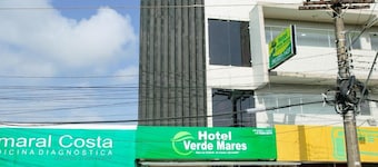 Hotel Verde Mares
