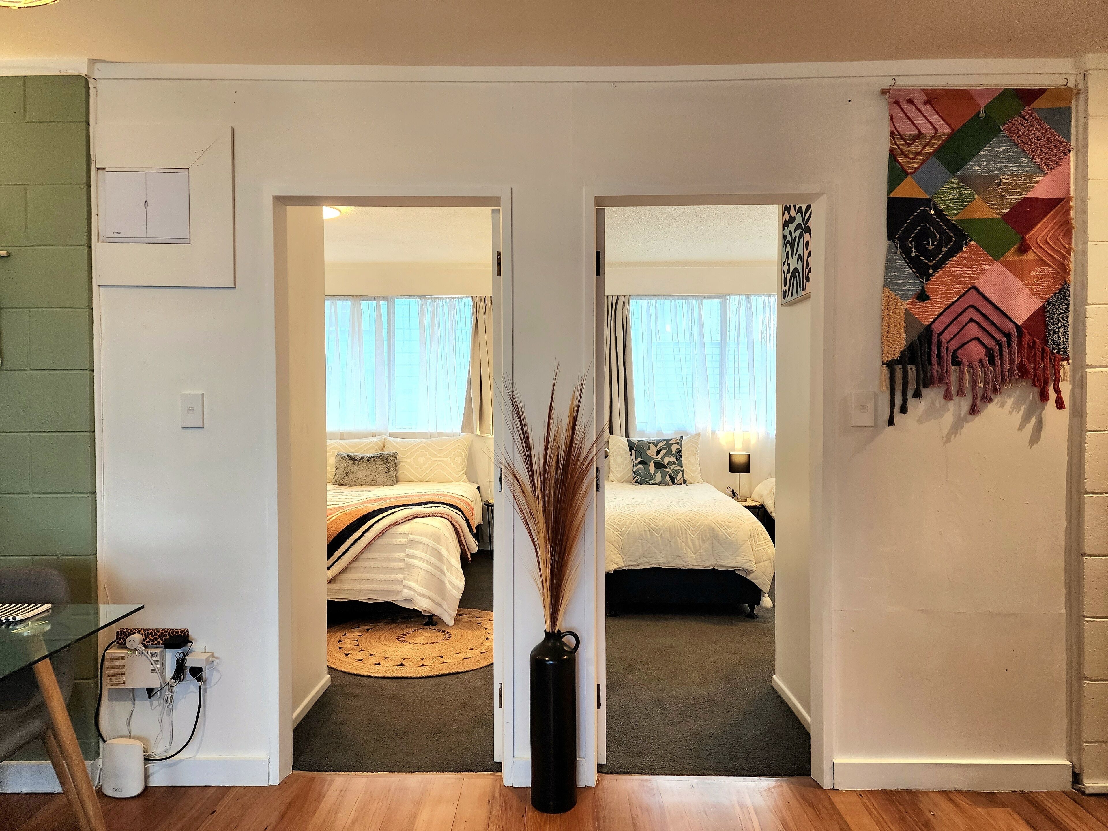 2 多间卧室、熨斗/熨衣板、免费 WiFi、床单