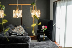 Apartment | Living area