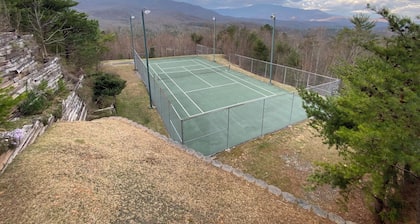 Beautiful Smoky Mountain views!