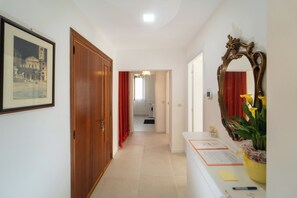 Interior - Colle di Perugia - cozy apartment in villa (San Martino In Colle)
