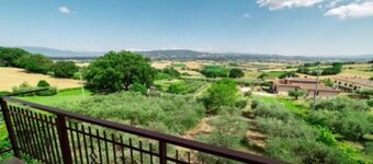 Colle di Perugia - cozy apartment in villa