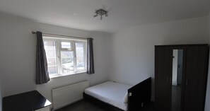Habitació, 1 dormitori, vistes al jardí | 1 dormitori 